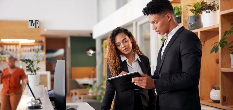 Catalyzing Growth:  Maximizing Revenue through Emerging Hotel Commercial Strategies 